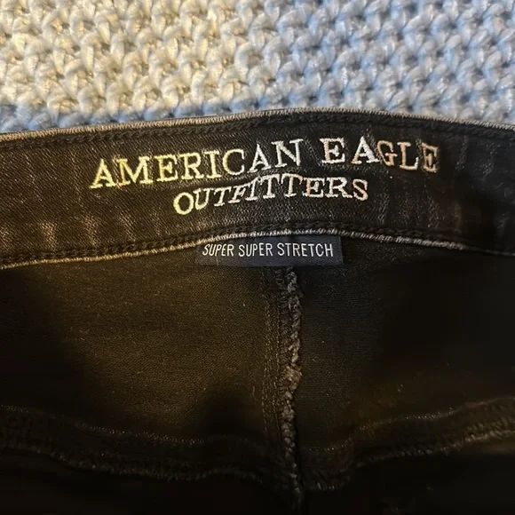American Eagle Super super stretch super high rise shorts - Picture 3 of 4